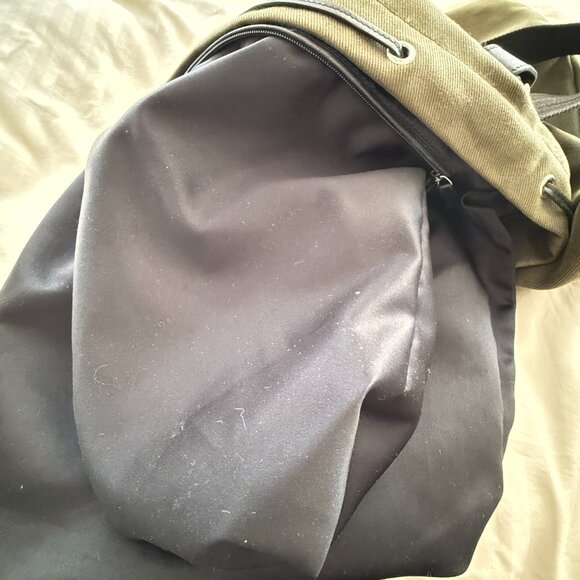 $1295 Authentic YSL Yves Saint Laurent Kahala Made in ITALY Green Canvas Totes - Picture 7 of 13